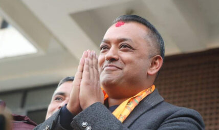 आगामी प्रधानमन्त्रीको लागि गगन थापा सेमिफाइनमा !